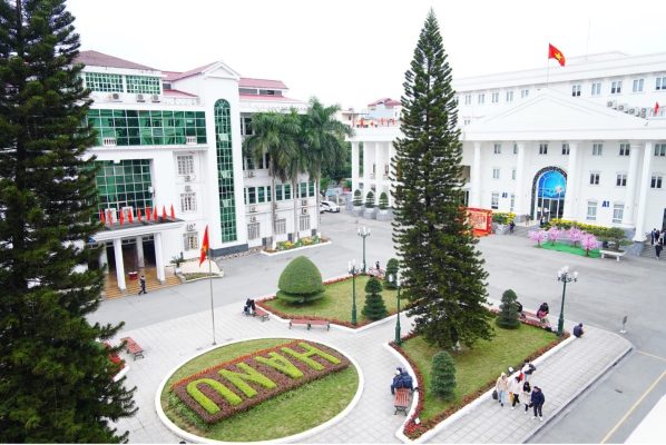 Nên thi A2, B1 ở trường Đại học Sư phạm Hà Nội, Đại học Hà Nội hay Đại học Ngoại ngữ ĐHQGHN? Thi A2,B1 tại trường đại học hà nội